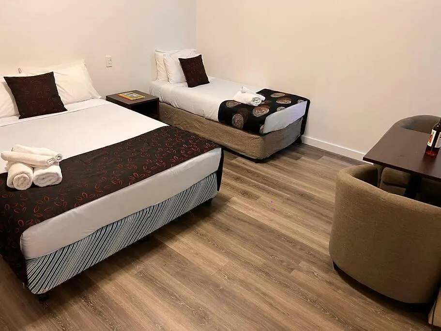 City Entire Ensuite Room 304 Adelaide
